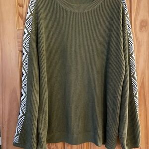 Oversized Olive Green Crew Neck Sweater with Patterned Sleeves